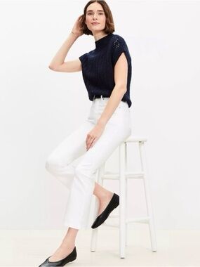 Kick Crop white jeans. Size 29